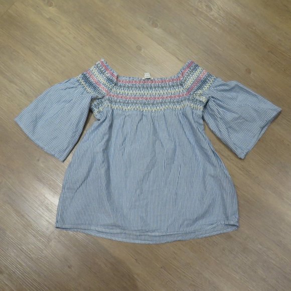 Nordstrom beachlunchlounge off the shoulder top - Picture 4 of 5